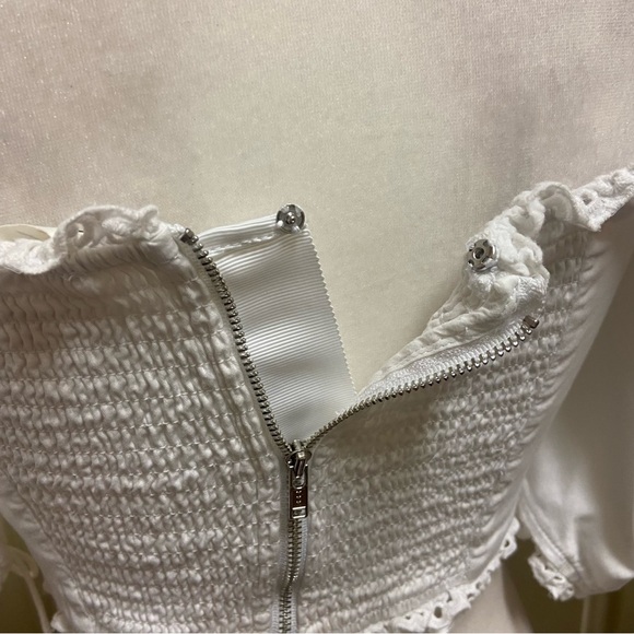 For Love & Lemons Kylie Crop Top Size S White Eyelet Zip Back Spring Vacation - Picture 11 of 16